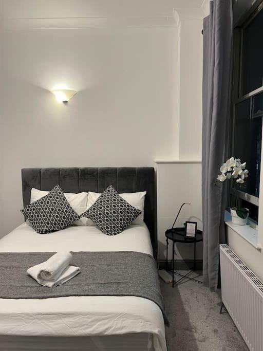 1 Bedroom Flat In Kings Cross! Londýn Exteriér fotografie